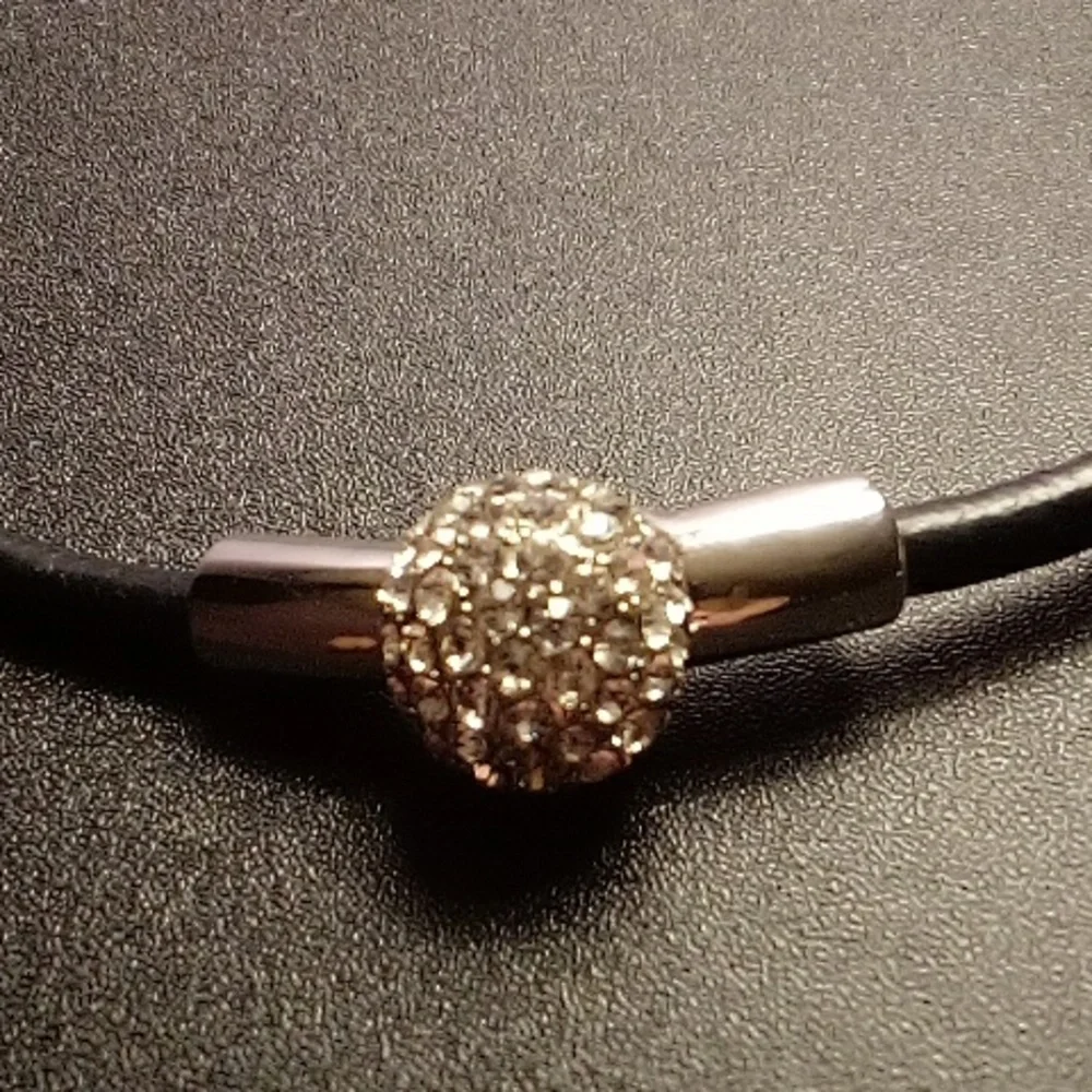 Vintage Black Leather and Silver Crystal Choker Necklace - Picture 2 of 5